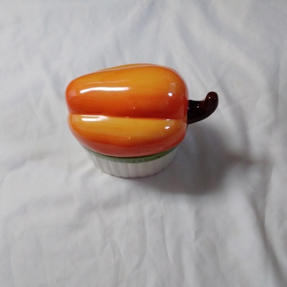 CERTIFIED INTERNATIONAL Other - Certified International Orange Pepper Dish